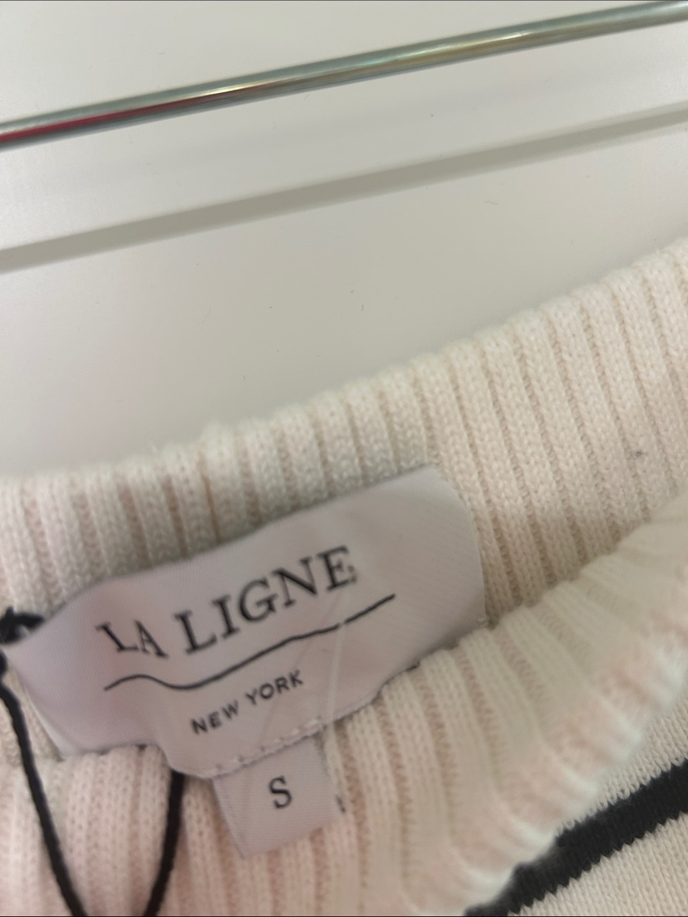 La Ligne Cream Striped Pant. Never Worn - Picture 2 of 3